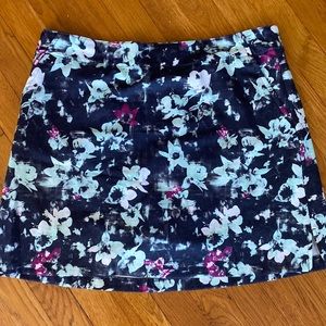 NWT lady Hagen golf skort.
